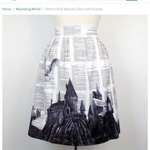 Harry Potter Hogwarts skirt with pockets